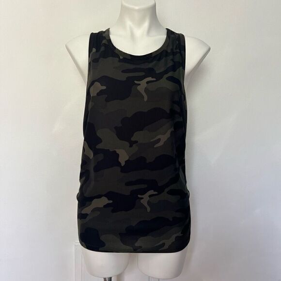 Old Navy Active Camouflage Tank Top - Picture 1 of 5